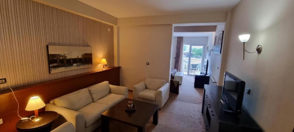 Hotel Bluebell Ohrid Esterno foto