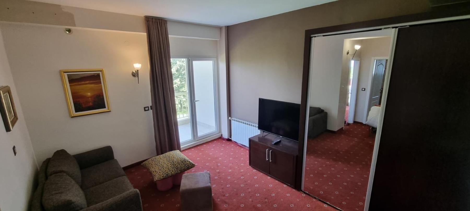 Hotel Bluebell Ohrid Esterno foto