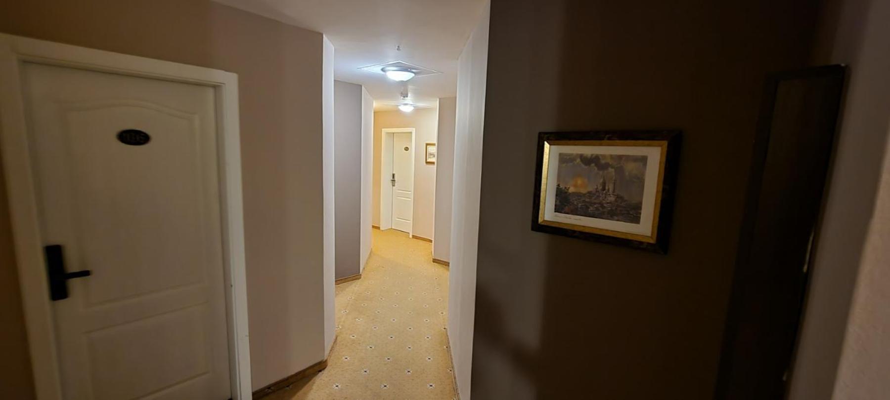 Hotel Bluebell Ohrid Esterno foto